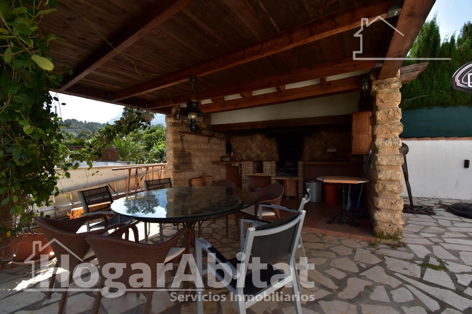 Chalet de 4 habitaciones en Dénia en venta con piscina garaje - 799.000 € (Ref: 9780651)