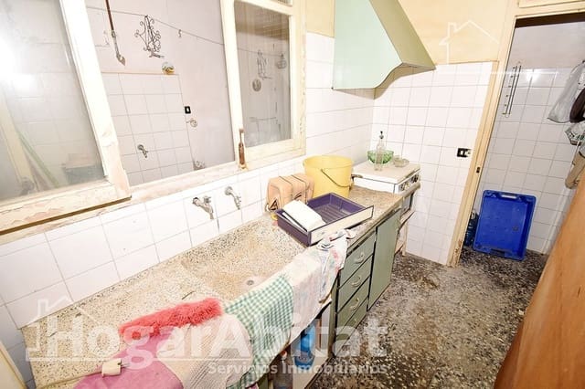 4 quarto Casa em Banda para venda em Onda - 129 900 € (Ref: 9780655)