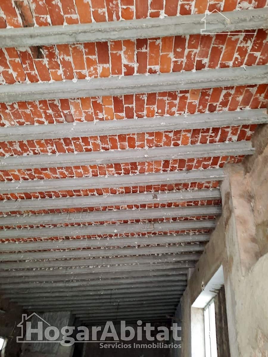 Casa de 5 habitaciones en Villena en venta con garaje - 160.000 € (Ref: 9780662)