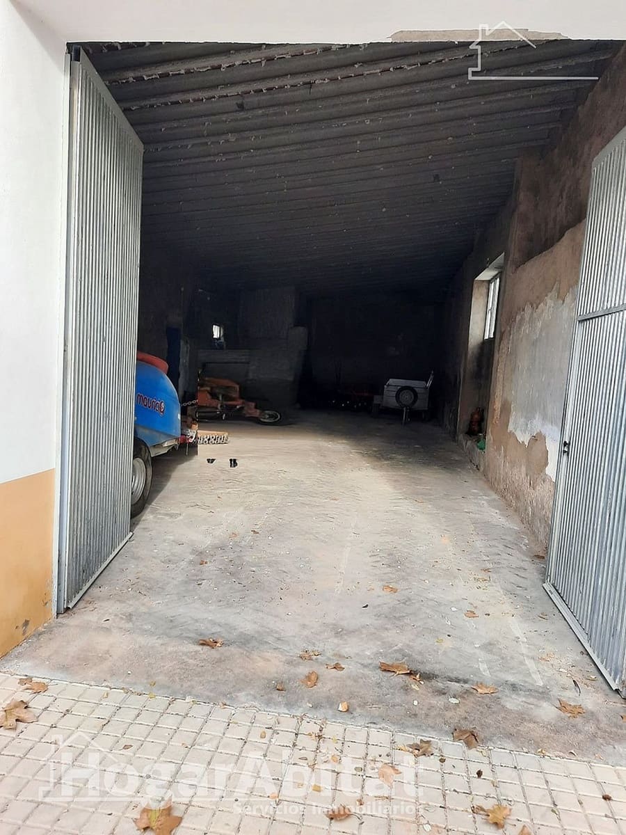 Casa de 5 habitaciones en Villena en venta con garaje - 160.000 € (Ref: 9780662)