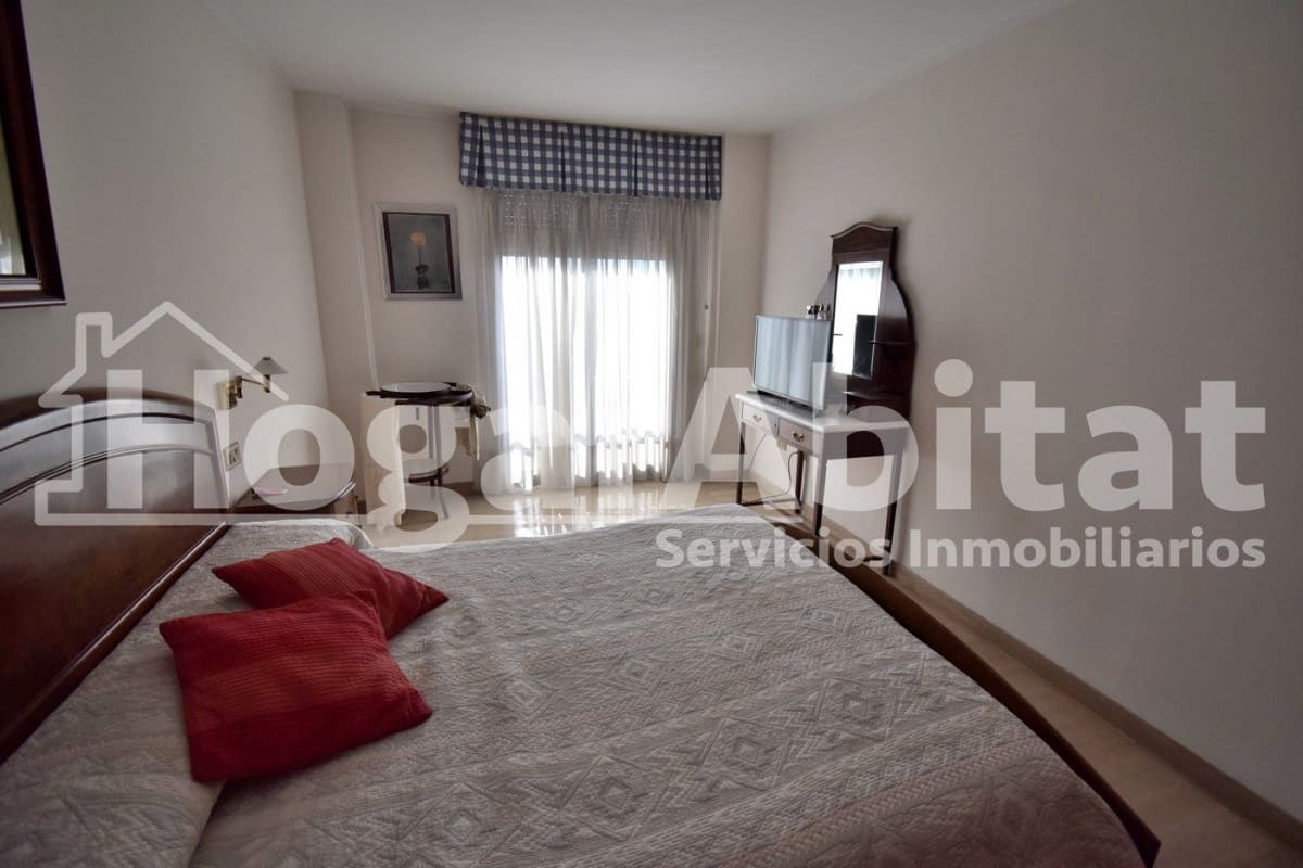 Piso de 3 habitaciones en Castelló de la Plana en venta con garaje - 330.000 € (Ref: 9787742)