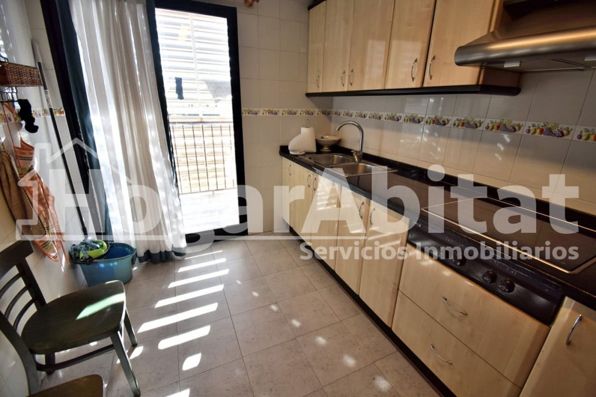 Piso de 3 habitaciones en Castelló de la Plana en venta con garaje - 330.000 € (Ref: 9787742)