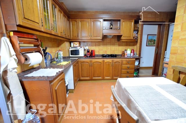 4 slaapkamer Flat te koop in Mercado, Alicante stad met garage - € 420.000 (Ref: 9787745)