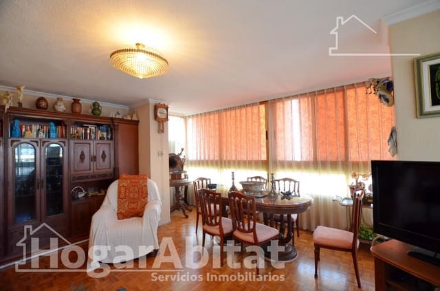 Piso de 4 habitaciones en Alicante / Alacant ciudad en venta con piscina garaje - 390.000 € (Ref: 9787749)