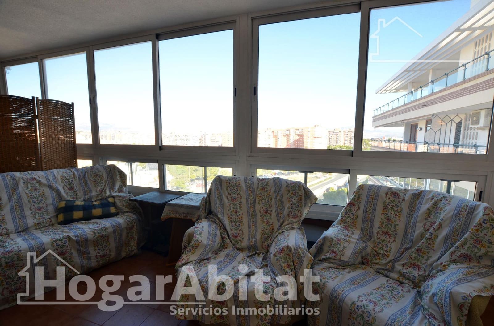 Piso de 4 habitaciones en Alicante / Alacant ciudad en venta con piscina garaje - 390.000 € (Ref: 9787749)