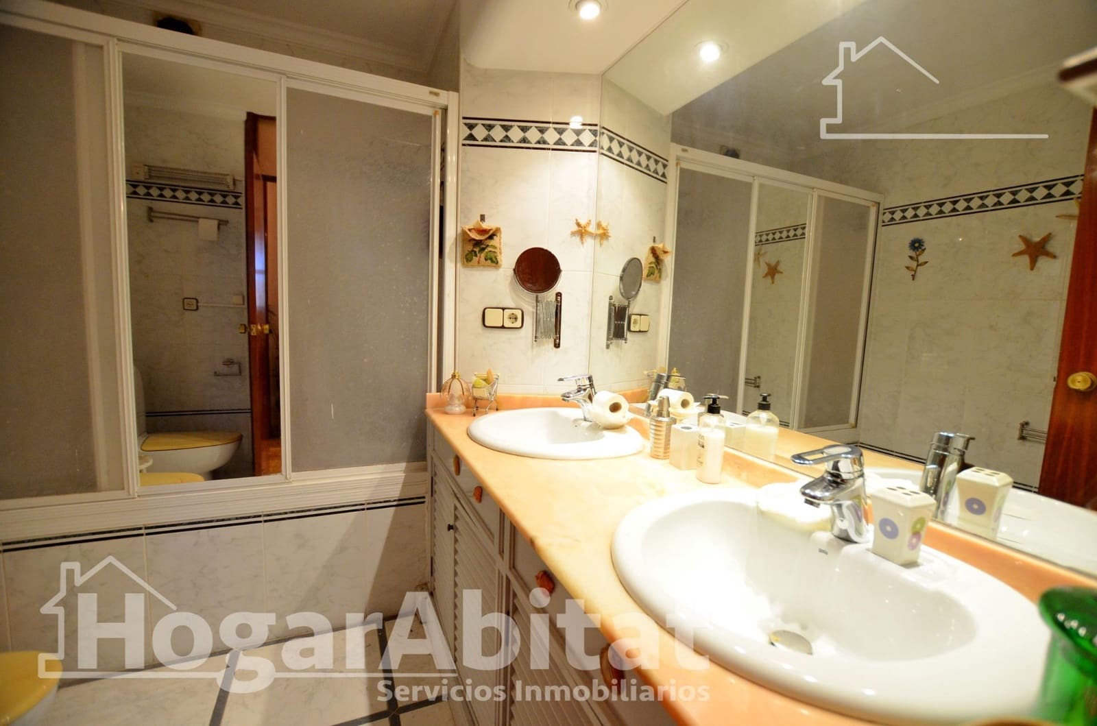 Piso de 4 habitaciones en Alicante / Alacant ciudad en venta con piscina garaje - 390.000 € (Ref: 9787749)