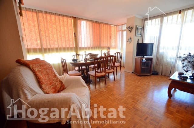 Piso de 4 habitaciones en Alicante / Alacant ciudad en venta con piscina garaje - 390.000 € (Ref: 9787749)