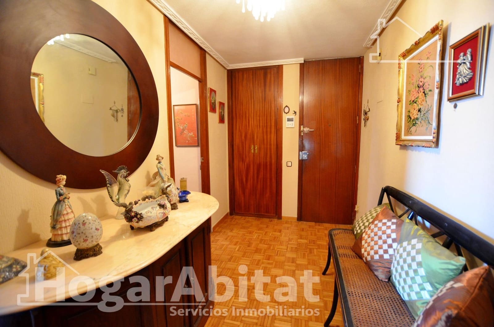 Piso de 4 habitaciones en Alicante / Alacant ciudad en venta con piscina garaje - 390.000 € (Ref: 9787749)