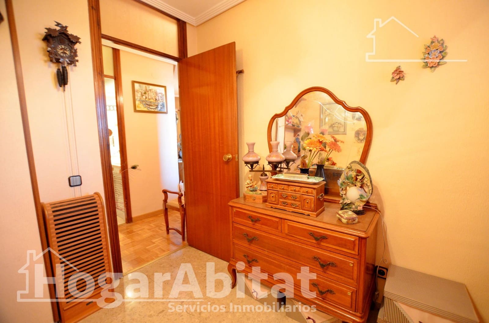 Piso de 4 habitaciones en Alicante / Alacant ciudad en venta con piscina garaje - 390.000 € (Ref: 9787749)