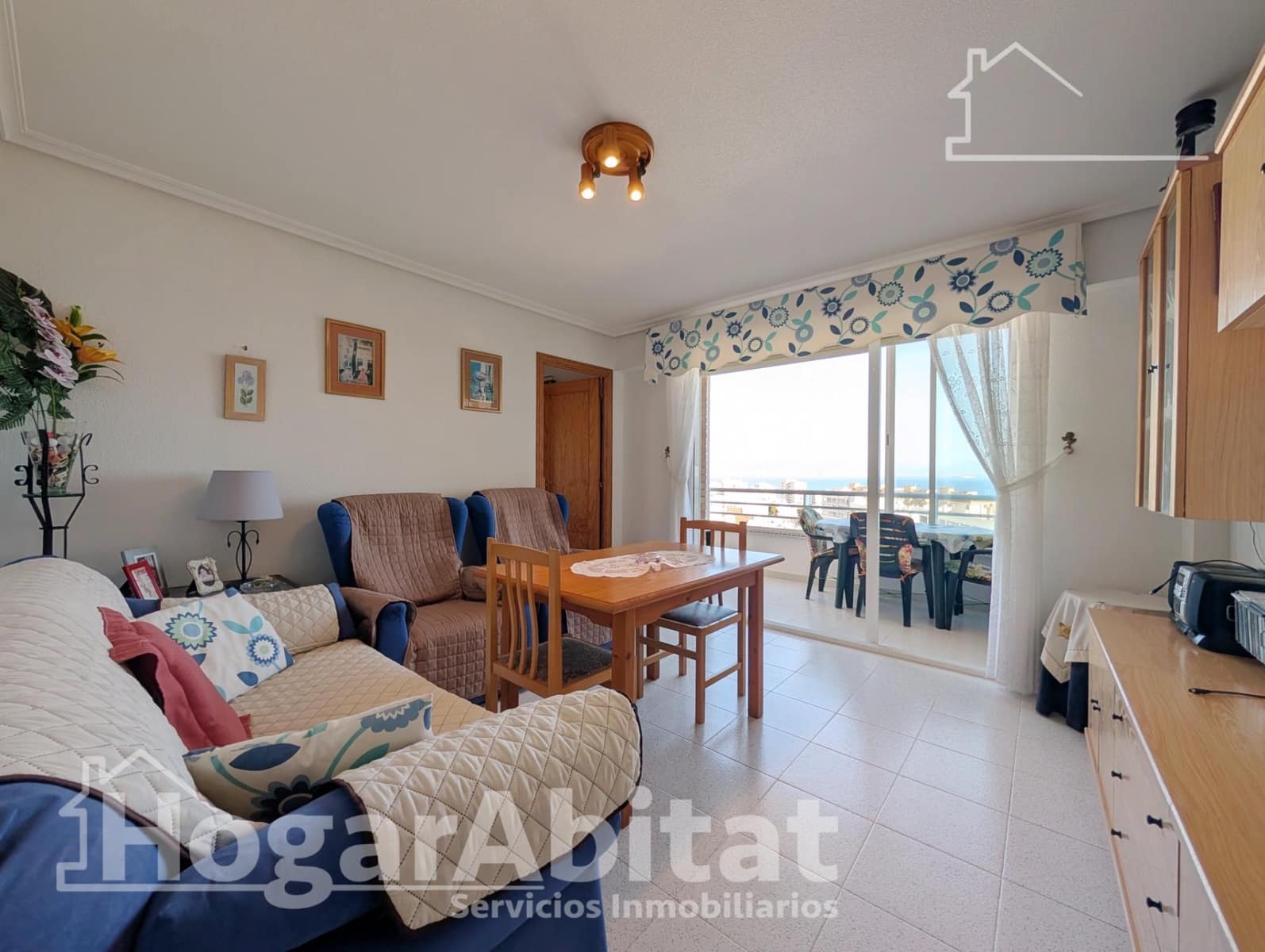 3 bedroom Flat for sale in Arenales del Sol with garage - € 288,000 (Ref: 9787754)