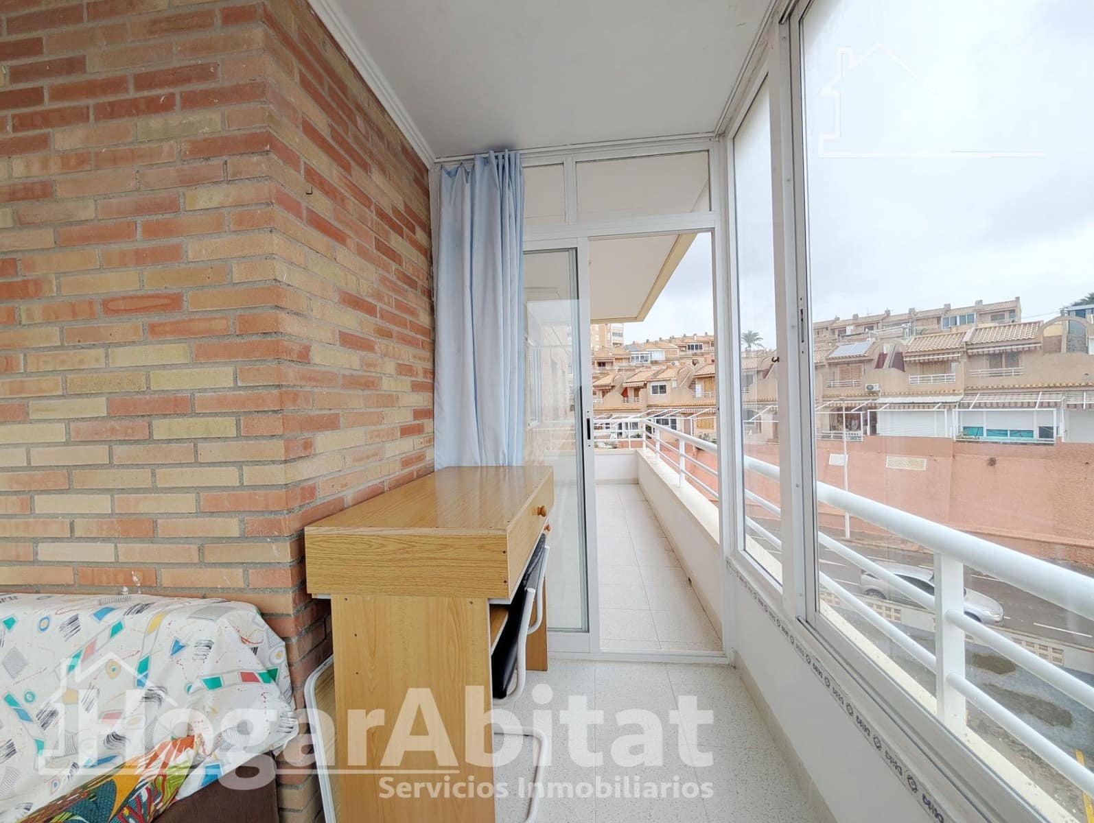 3 bedroom Flat for sale in Arenales del Sol with garage - € 288,000 (Ref: 9787754)