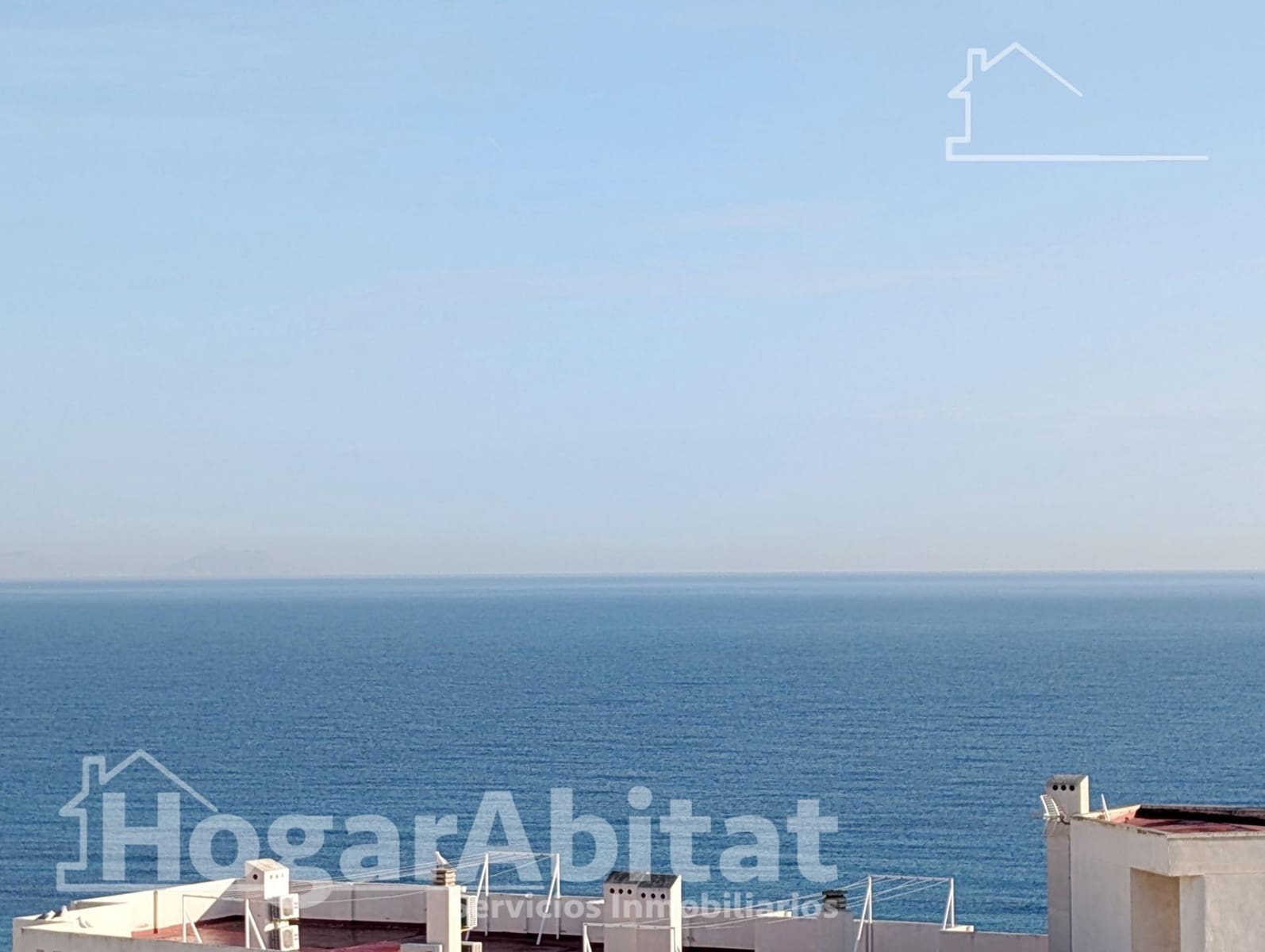 3 bedroom Flat for sale in Arenales del Sol with garage - € 288,000 (Ref: 9787754)