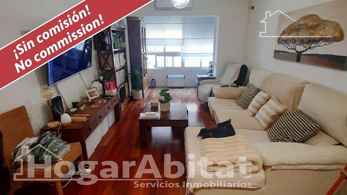3 bedroom Flat for sale in Torrevieja with garage - € 255,000 (Ref: 9787771)