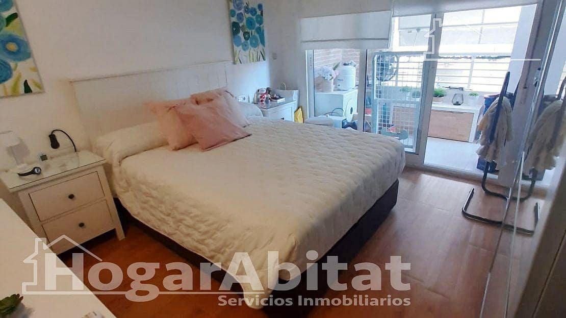 3 bedroom Flat for sale in Torrevieja with garage - € 255,000 (Ref: 9787771)