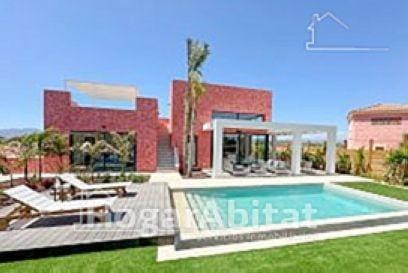 3 sypialnia Willa na sprzedaż w Cuevas del Almanzora z basenem garażem - 675 000 € (Ref: 9787788)