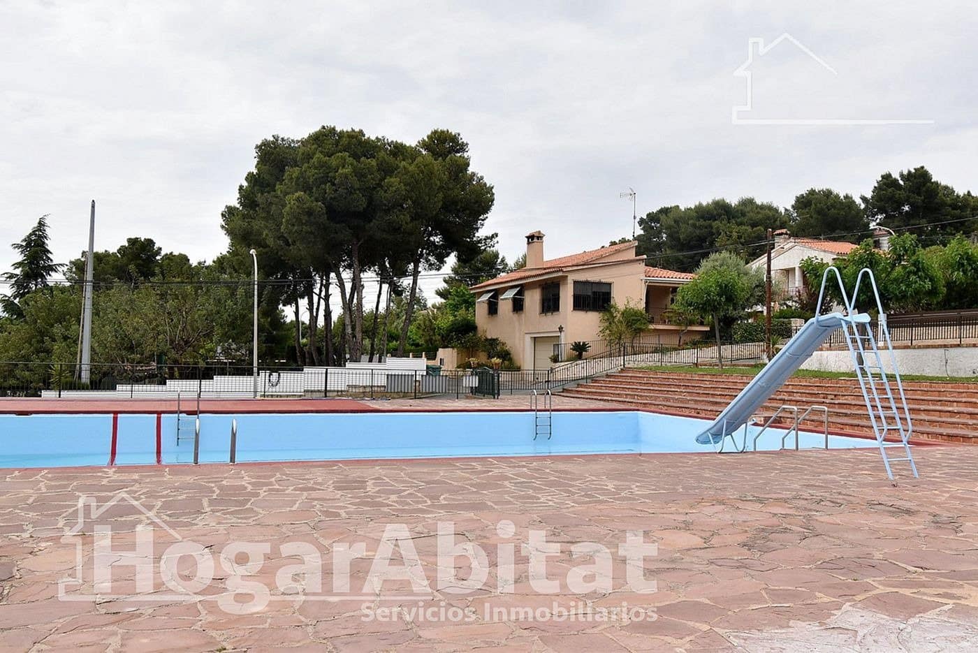 4 sovrum Villa till salu i Borriol med pool - 350 000 € (Ref: 9787793)