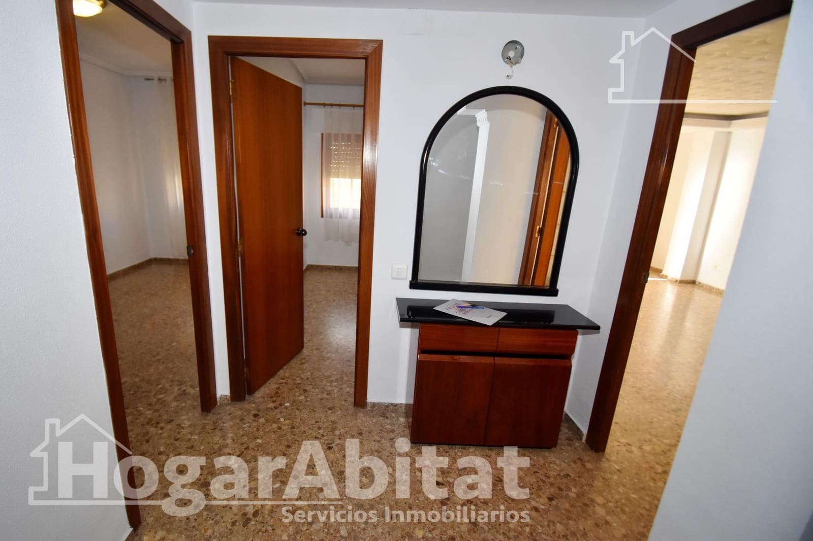 4 bedroom Flat for sale in L'Alcora - € 98,000 (Ref: 9787796)