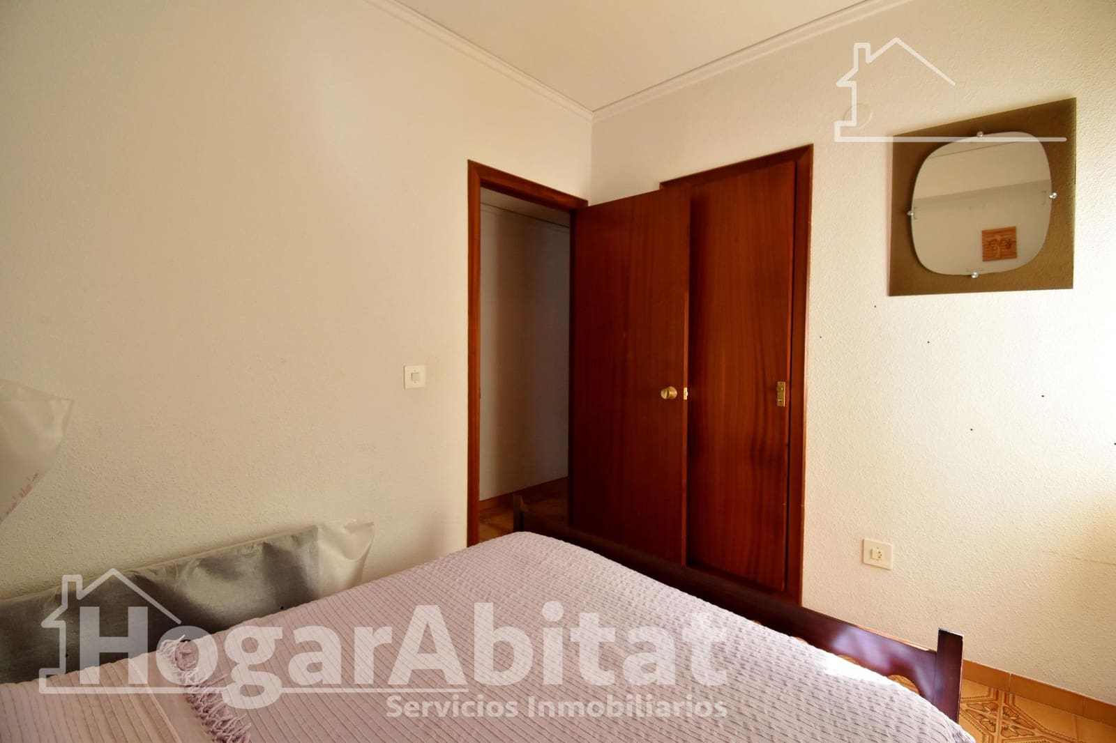 4 chambre Appartement à vendre à Piles avec garage - 130 000 € (Ref: 9787800)