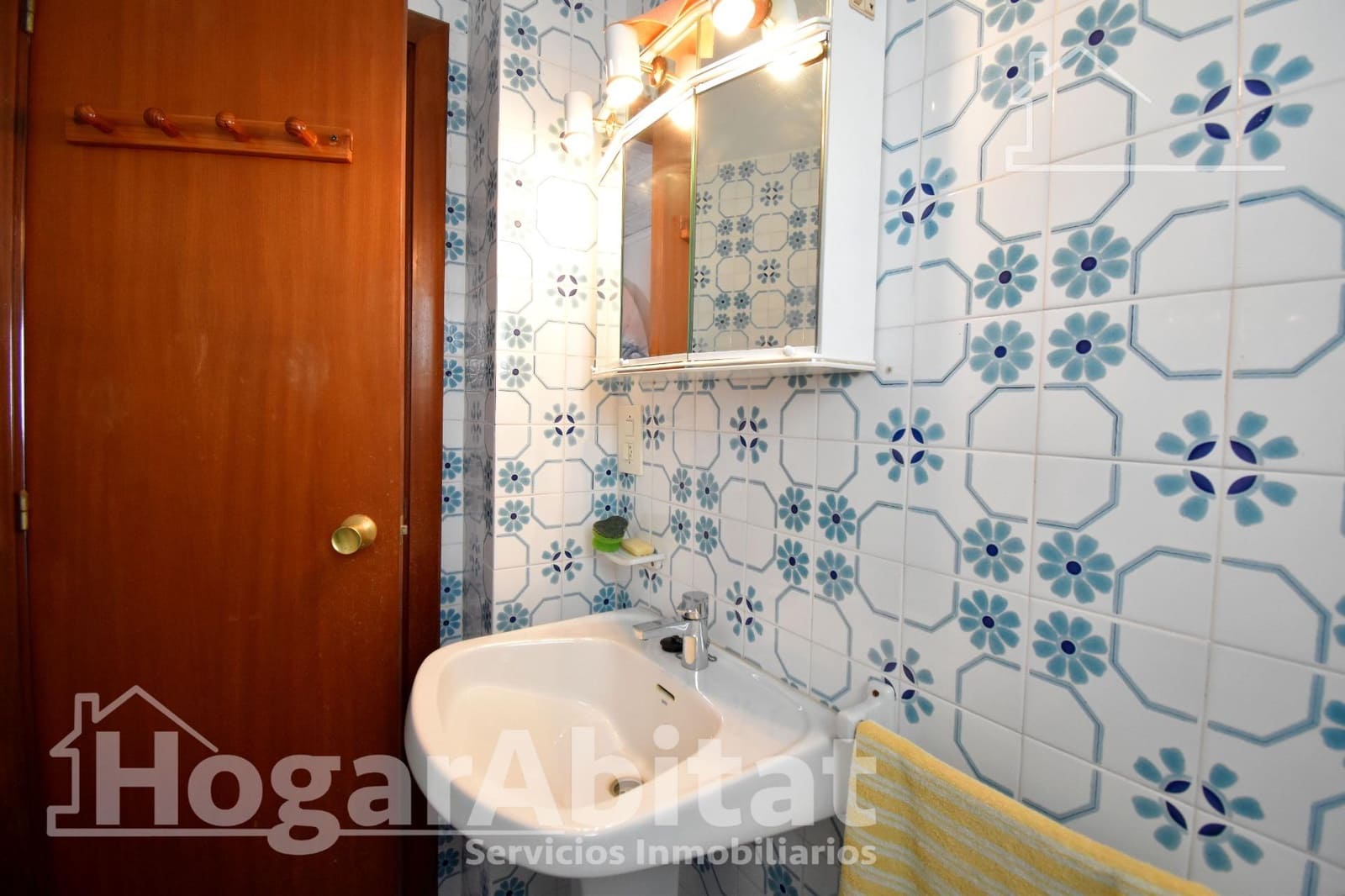 4 chambre Appartement à vendre à Piles avec garage - 130 000 € (Ref: 9787800)