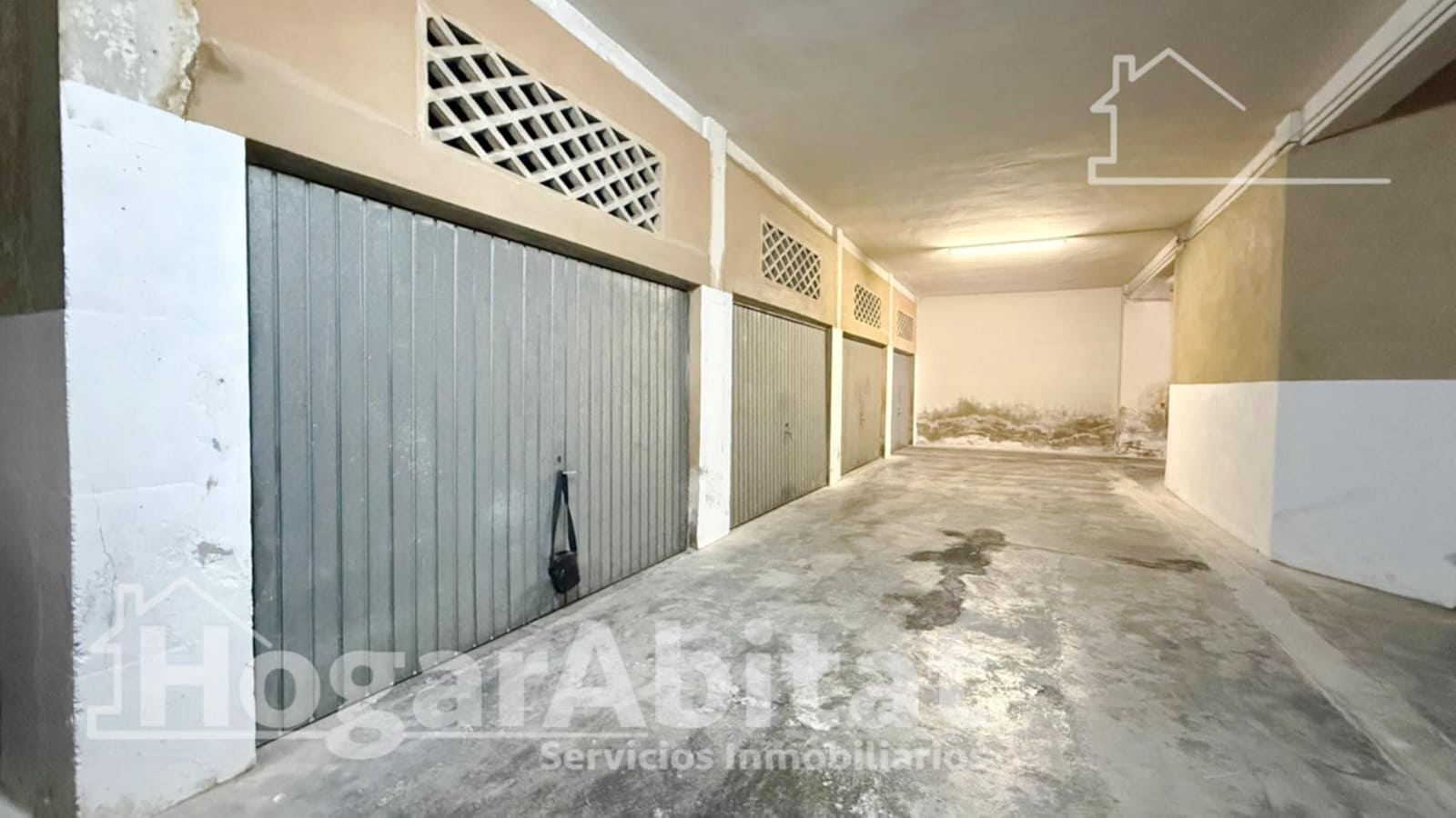 4 bedroom Flat for sale in Piles with garage - € 115,000 (Ref: 9787800)
