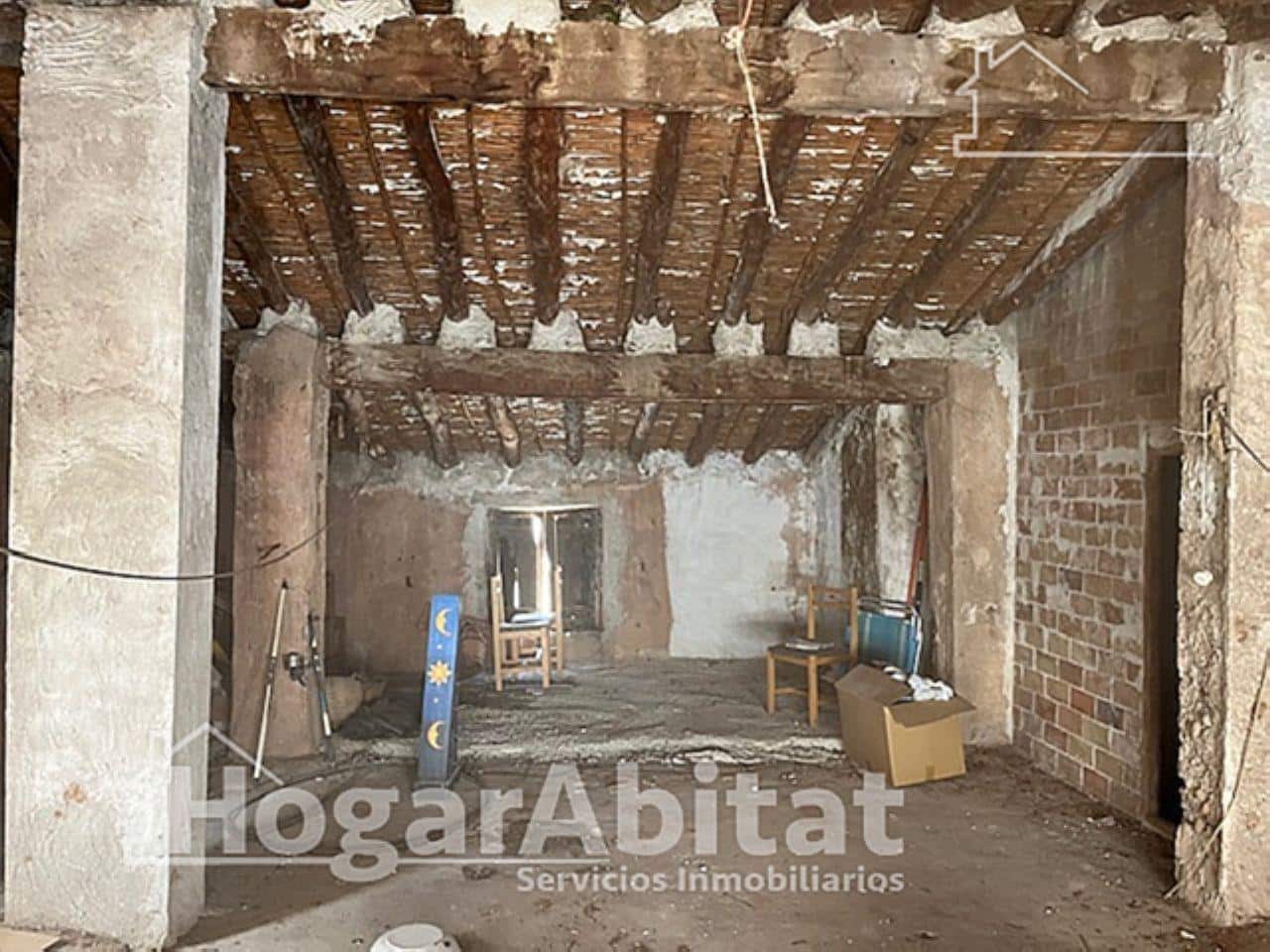 7 bedroom Townhouse for sale in Toga - € 44,500 (Ref: 9787808)