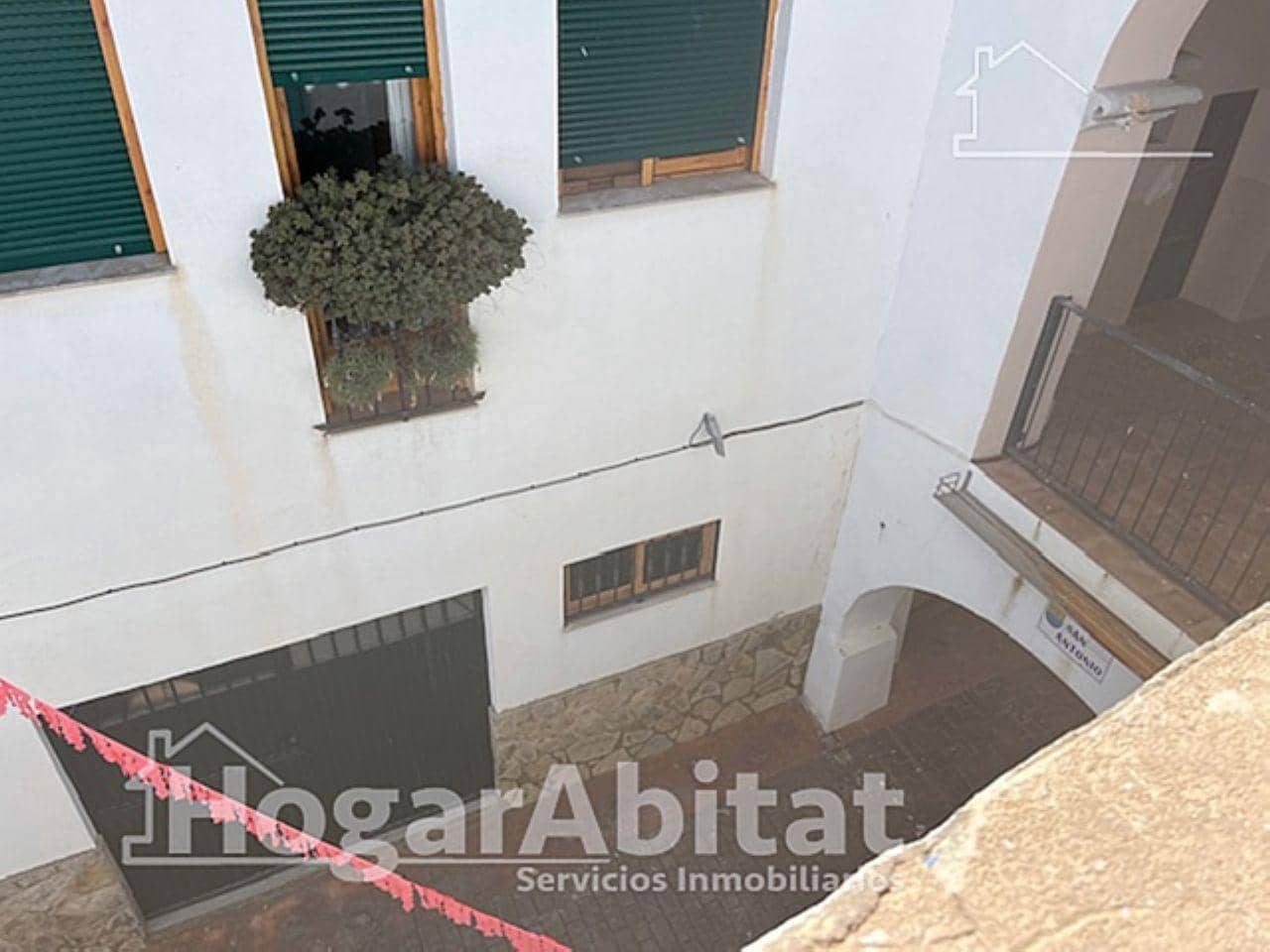 7 bedroom Townhouse for sale in Toga - € 44,500 (Ref: 9787808)