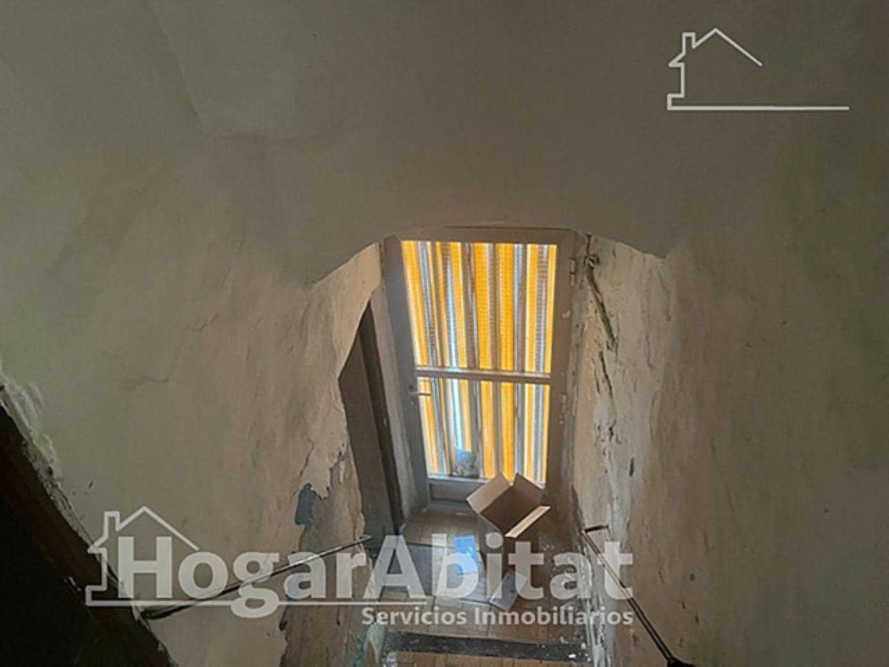 7 bedroom Townhouse for sale in Toga - € 44,500 (Ref: 9787808)