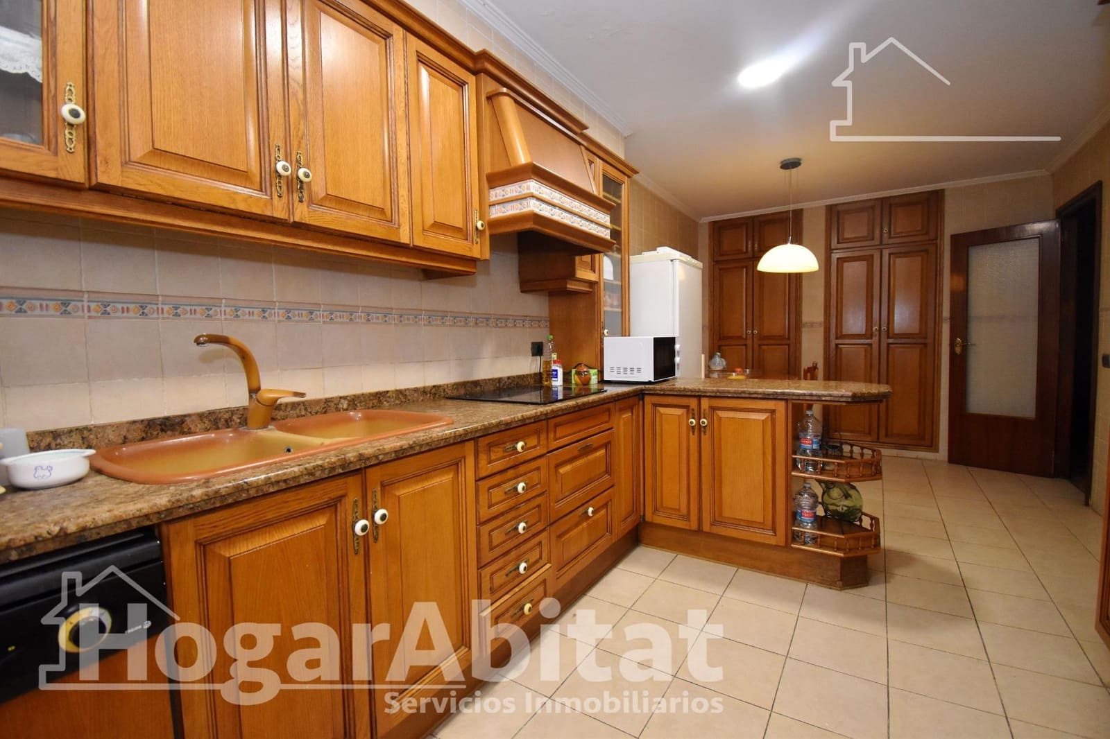 5 bedroom Flat for sale in Vila-real - € 219,900 (Ref: 9788438)