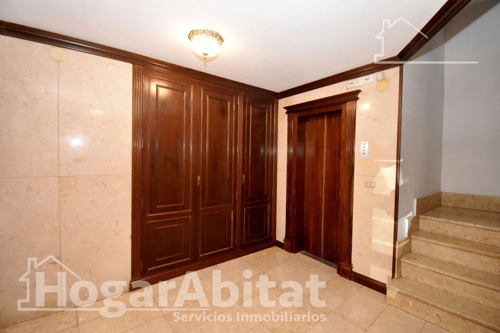 5 bedroom Flat for sale in Vila-real - € 219,900 (Ref: 9788438)