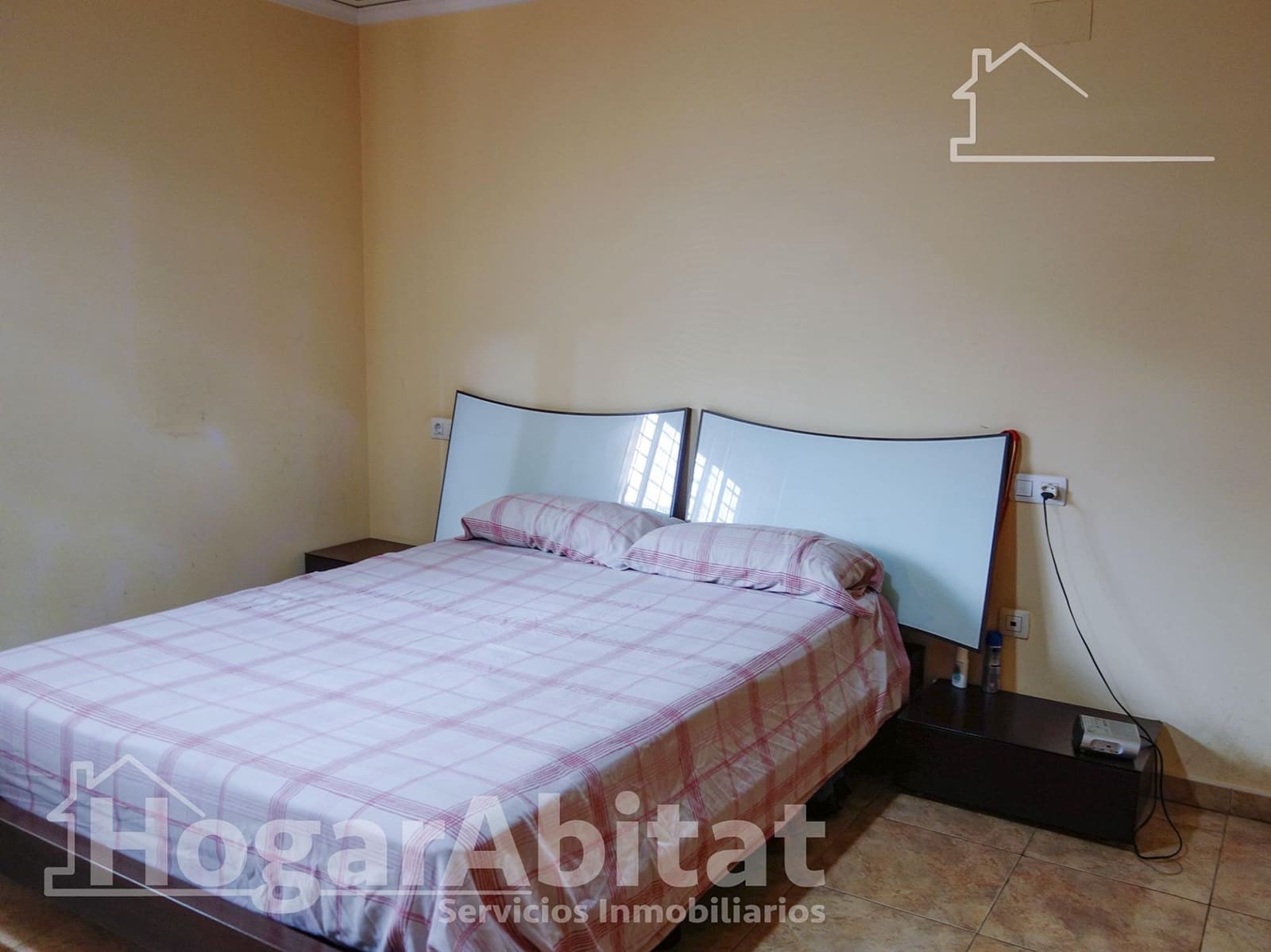 3 sovrum Radhus till salu i Almassora / Almazora - 234 000 € (Ref: 9788441)