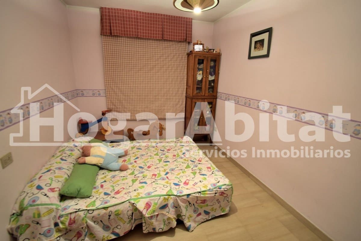 3 sovrum Lägenhet till salu i Castello de la Plana med garage - 330 000 € (Ref: 9788442)