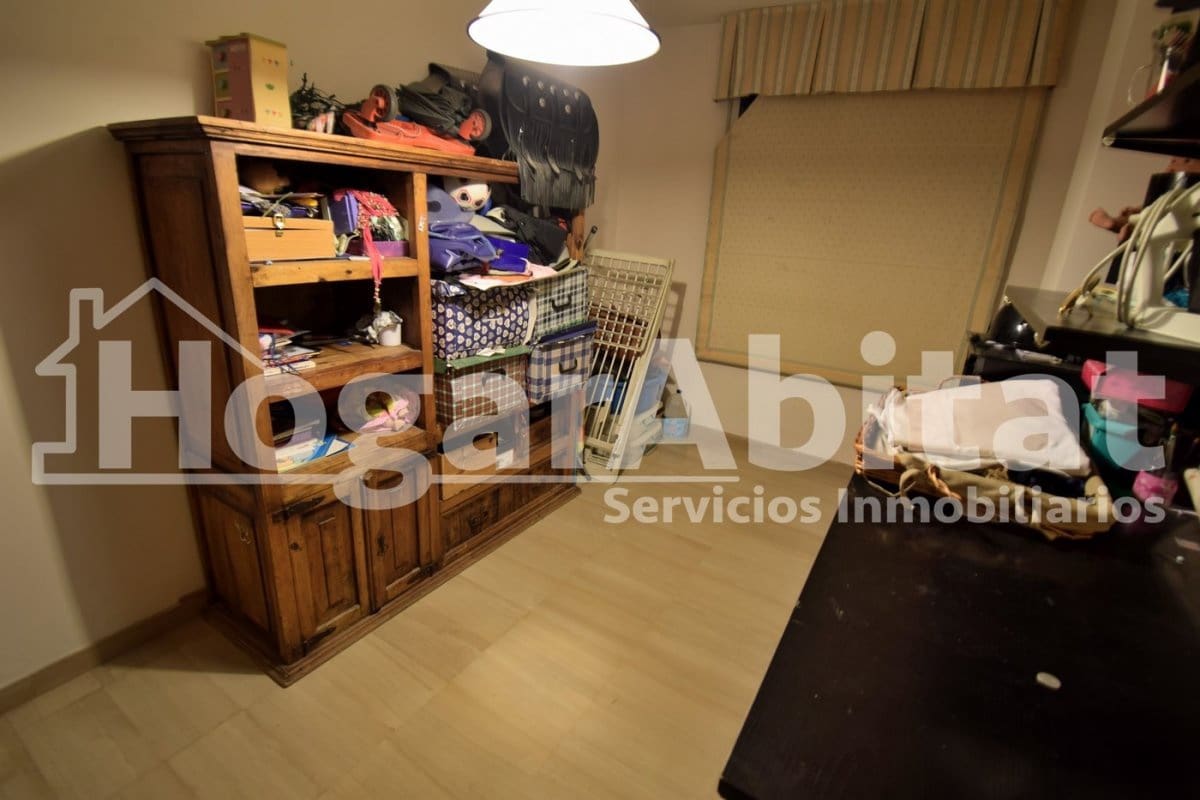 3 sovrum Lägenhet till salu i Castello de la Plana med garage - 330 000 € (Ref: 9788442)