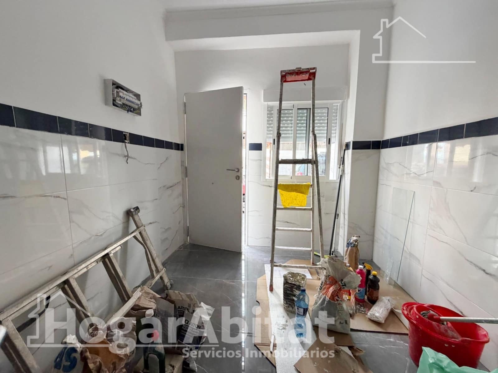 1 soverom Kommersiell til salgs i Sagunto / Sagunt - € 93 000 (Ref: 9788447)