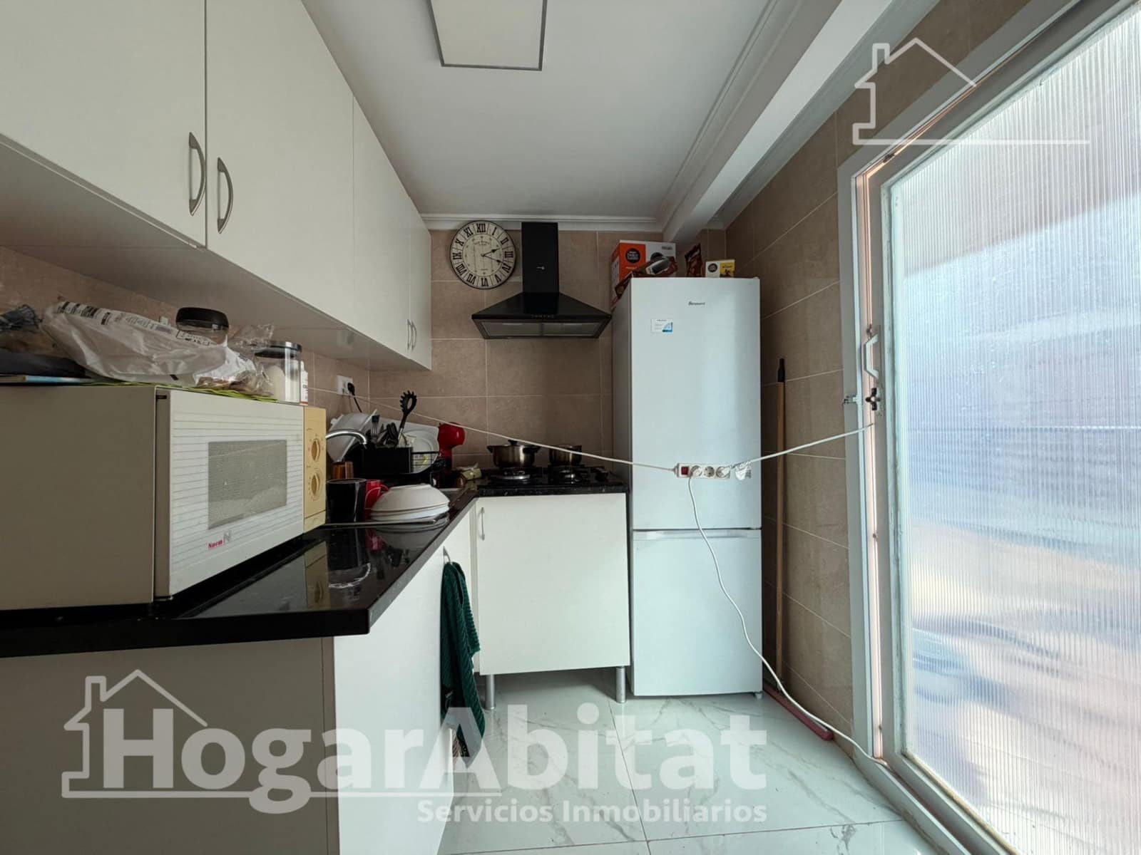 4 bedroom Flat for sale in Sagunto / Sagunt - € 125,000 (Ref: 9788448)