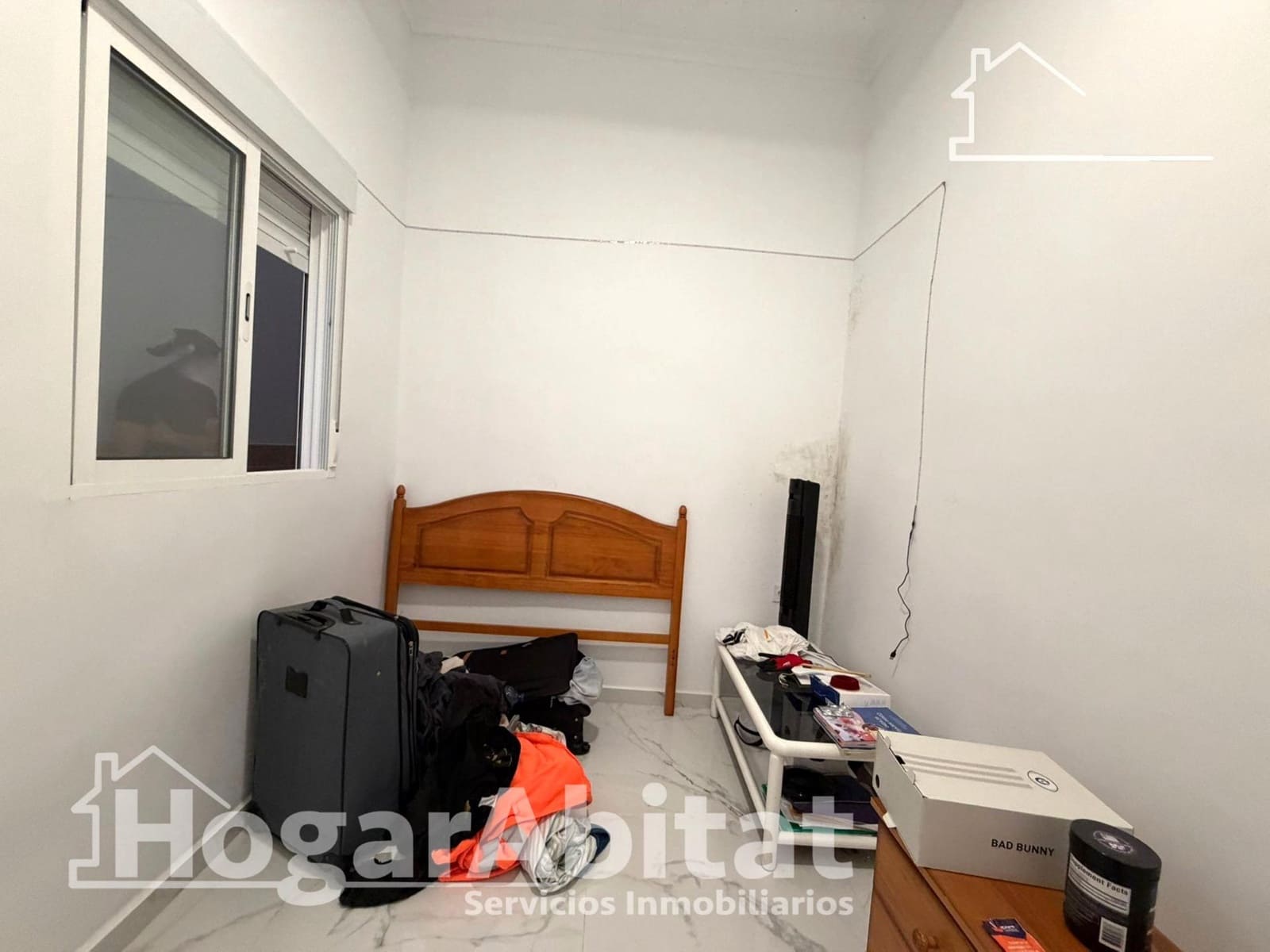 4 bedroom Flat for sale in Sagunto / Sagunt - € 125,000 (Ref: 9788448)