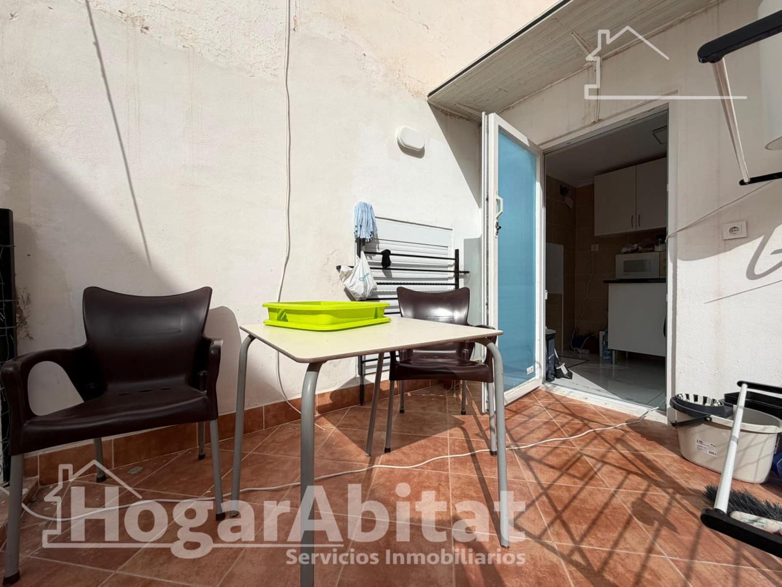 4 bedroom Flat for sale in Sagunto / Sagunt - € 125,000 (Ref: 9788448)