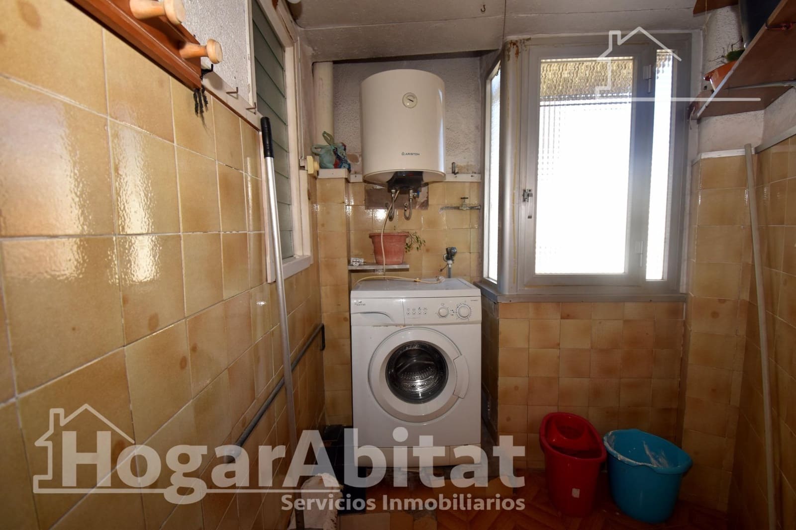 2 camera da letto Appartamento in vendita in Castello de la Plana - 98.000 € (Rif: 9788451)