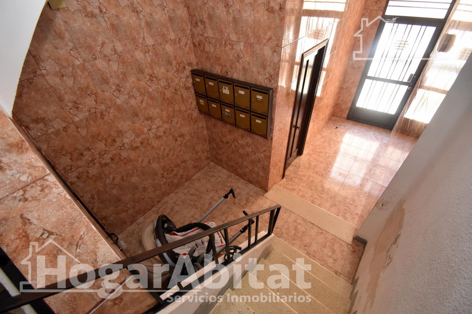 2 camera da letto Appartamento in vendita in Castello de la Plana - 98.000 € (Rif: 9788451)