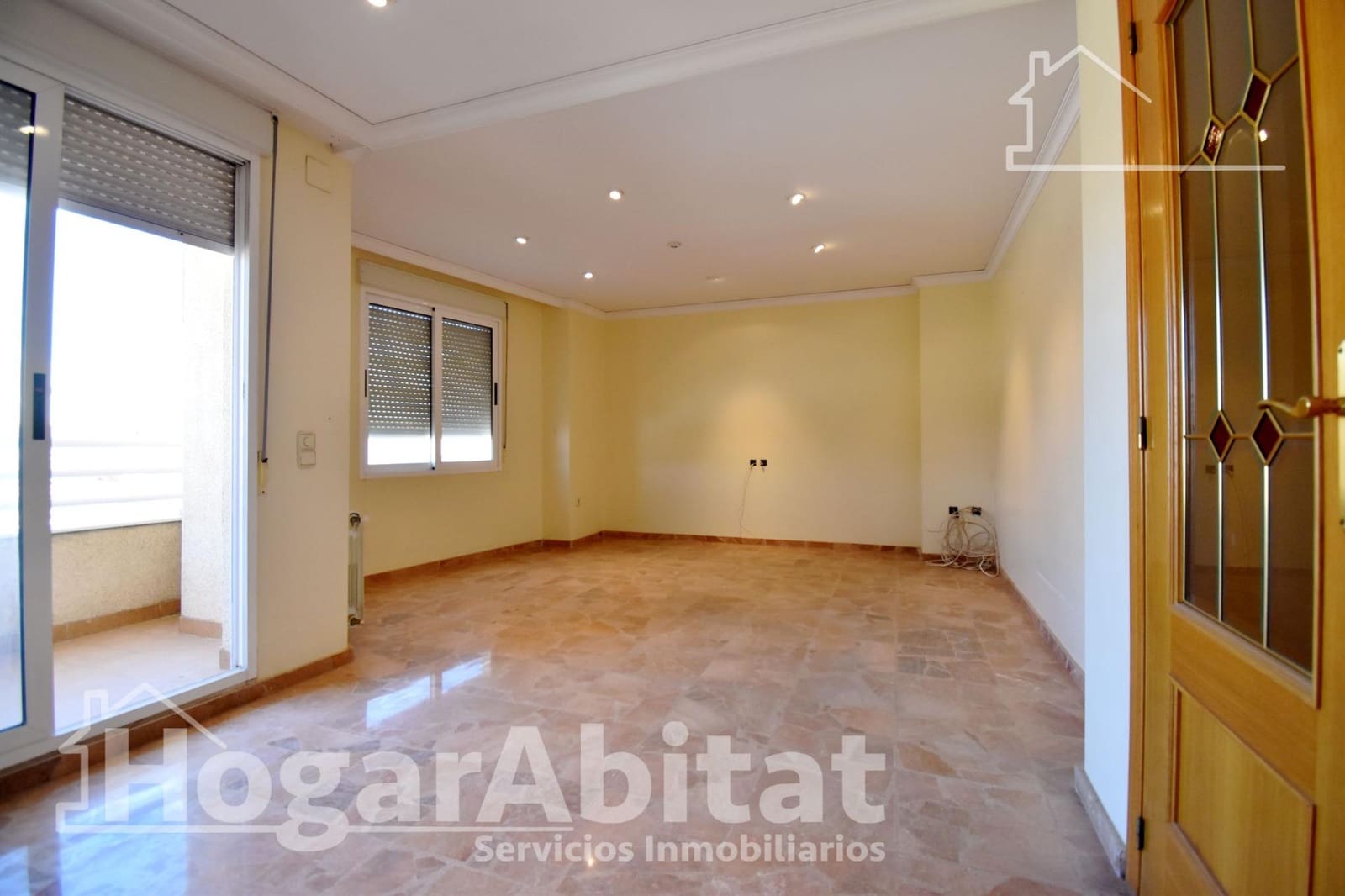 5 bedroom Flat for sale in Real de Gandia - € 165,000 (Ref: 9788456)