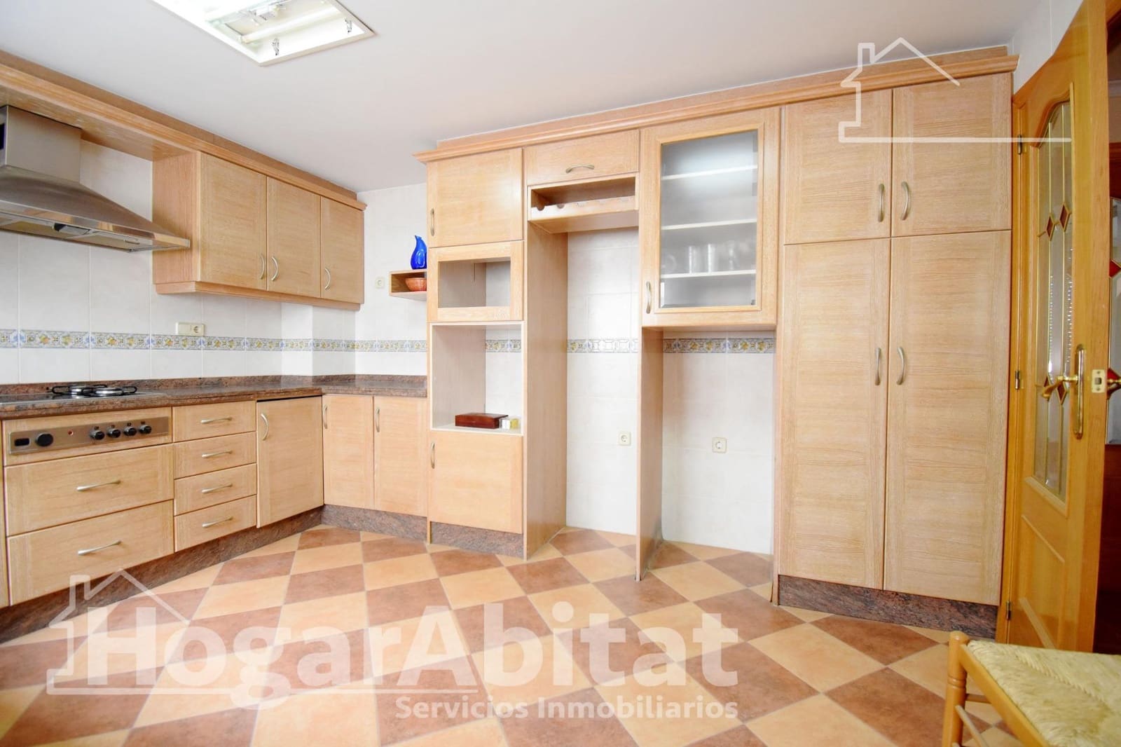 5 bedroom Flat for sale in Real de Gandia - € 165,000 (Ref: 9788456)
