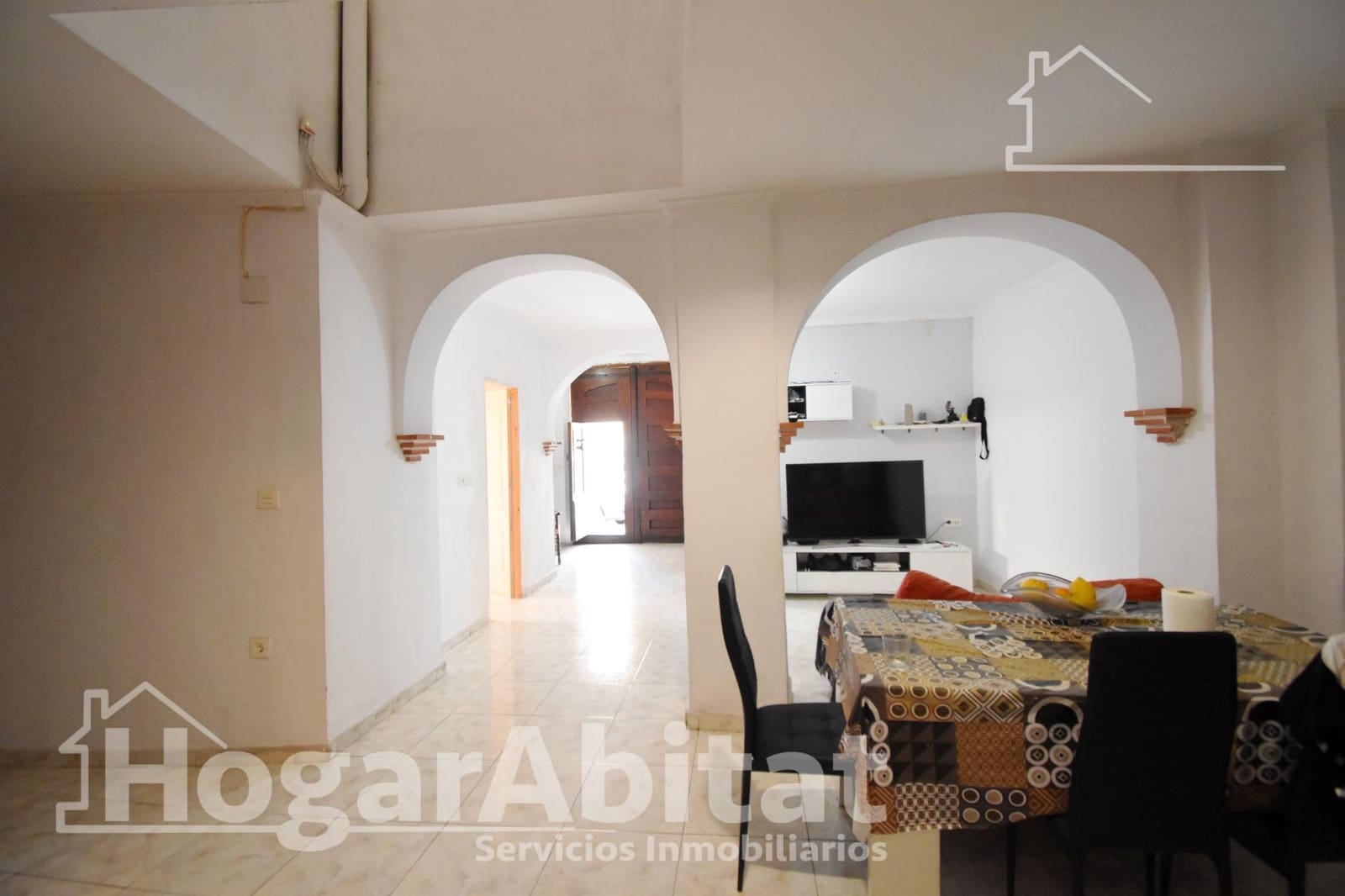 4 chambre Maison de Ville à vendre à Oliva - 164 900 € (Ref: 9788468)