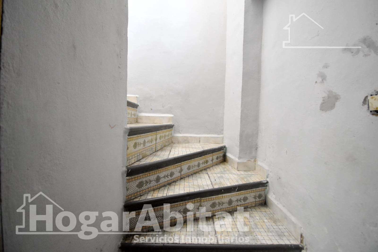 4 chambre Maison de Ville à vendre à Oliva - 164 900 € (Ref: 9788468)