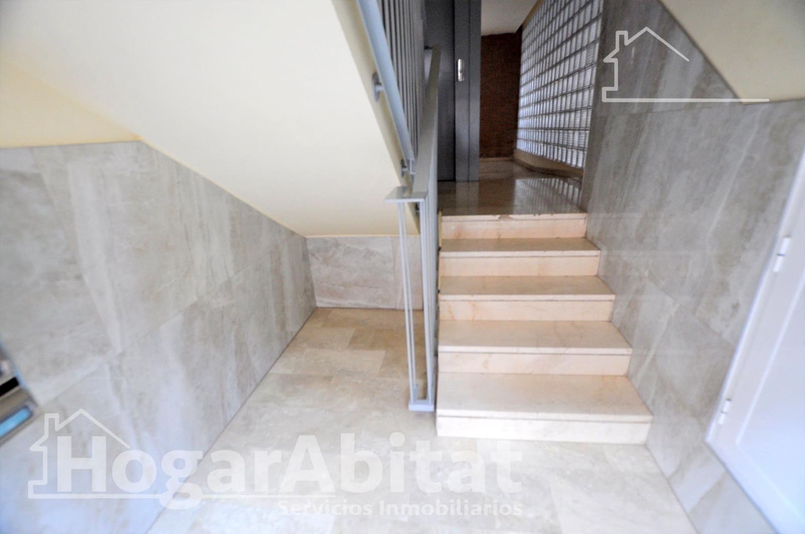 3 soverom Leilighet til salgs i Alaquas med garasje - € 215 000 (Ref: 9791098)