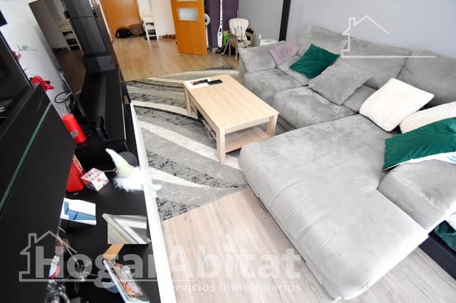 Piso de 3 habitaciones en La Vall d'Uixó en venta - 159.900 € (Ref: 9791113)