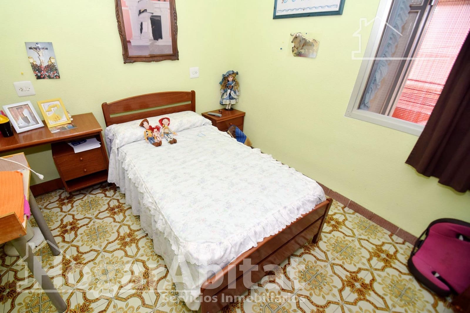 8 bedroom Townhouse for sale in La Vall d'Uixo - € 270,000 (Ref: 9791118)