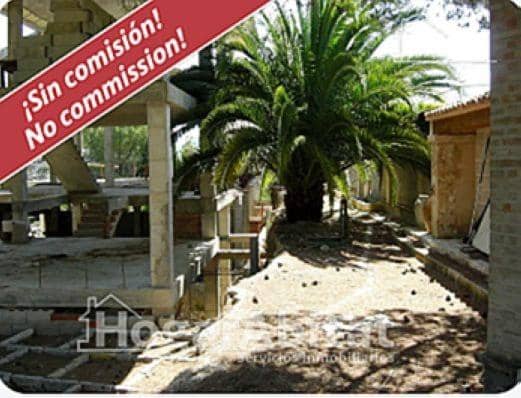 8 bedroom Villa for sale in Albaida - € 120,000 (Ref: 9794679)