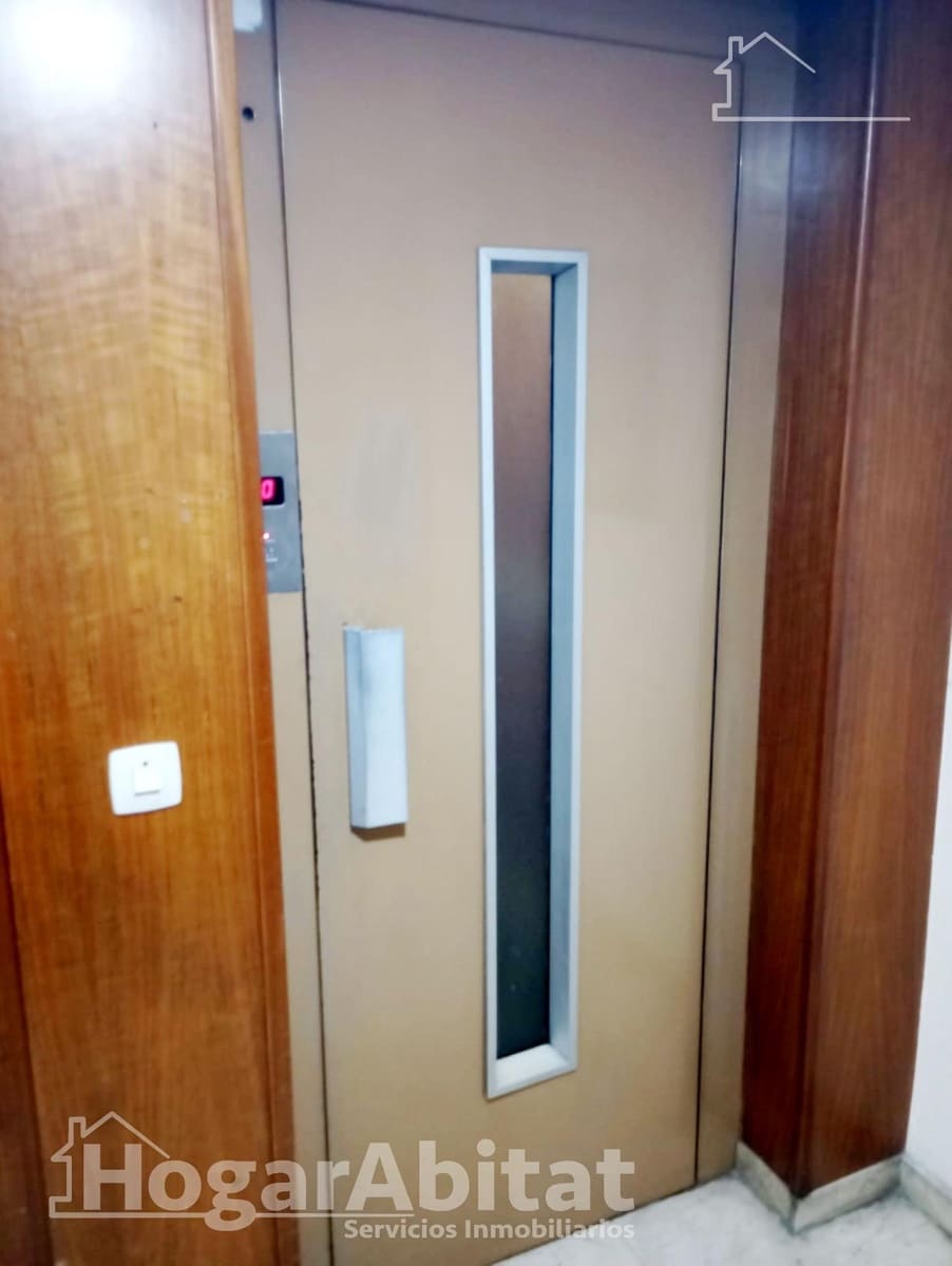 Piso de 4 habitaciones en València ciudad en venta con garaje - 655.000 € (Ref: 9794680)