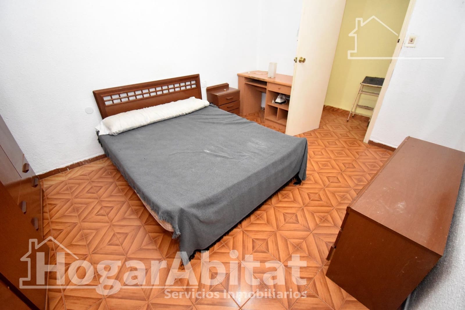 2 slaapkamer Flat te koop in Castello de la Plana - € 85.000 (Ref: 9794690)