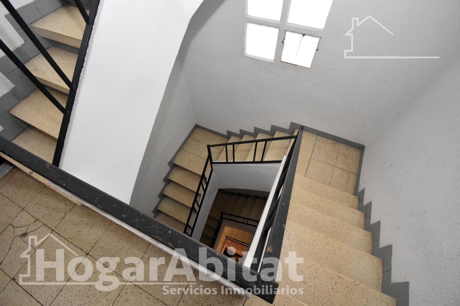 2 slaapkamer Flat te koop in Castello de la Plana - € 85.000 (Ref: 9794690)