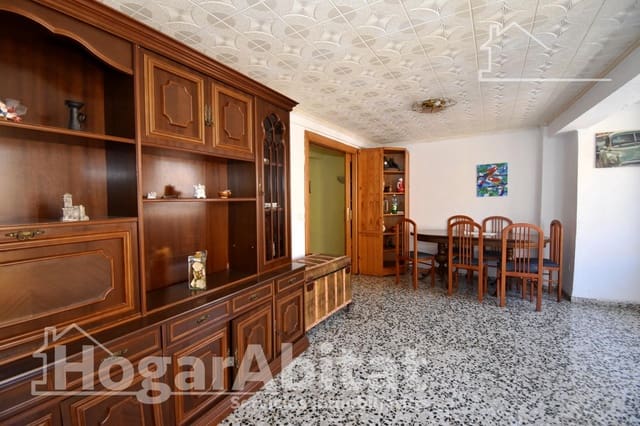2 slaapkamer Flat te koop in Norte, Castelló de la Plana - € 85.000 (Ref: 9794690)